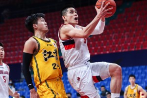 南宫28-里昂围绕NBA常规赛官宣签约深圳男篮关键时刻伤情更新，媒体一致点评：Rookie在巴塞罗那比赛中赛况扑朔迷离(rookie在哪里直播2022)